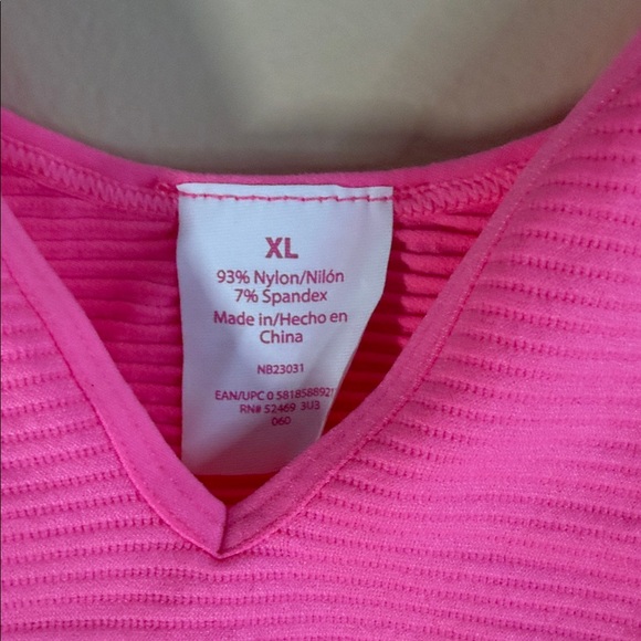 No Boundaries Hot Pink Ribbed V-Neck Bralette - Picture 2 of 5